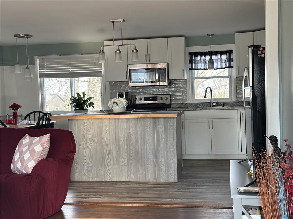 26 Raymond Street Coventry, RI 02816 - Photo 4 of 19 Gallery Image 4