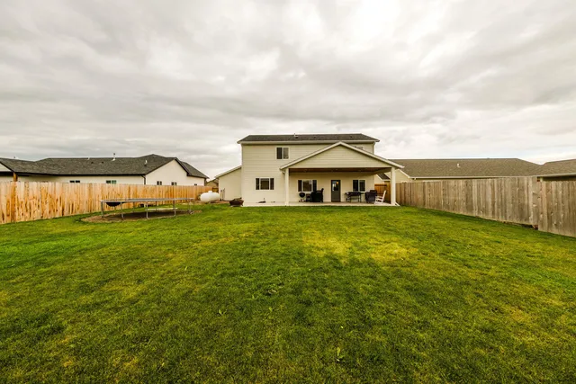 $560,000 | 1370 Stone Rdg Dr., Ranchester, WY 82839