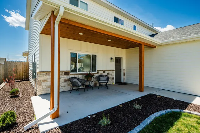 $560,000 | 1370 Stone Rdg Dr., Ranchester, WY 82839