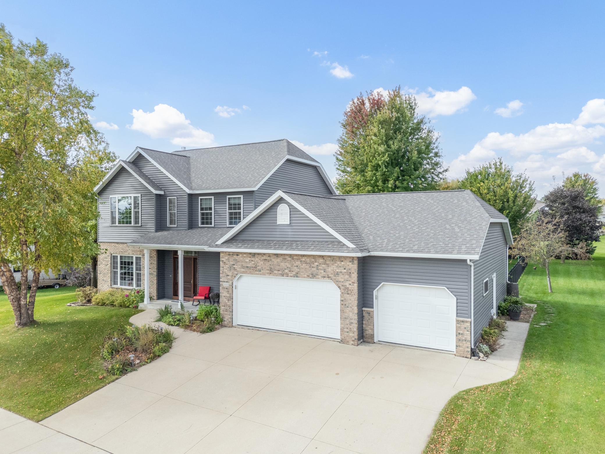 5005 Scenic Oak Drive Southwest Rochester, MN 55902 - Photo 1 of 34