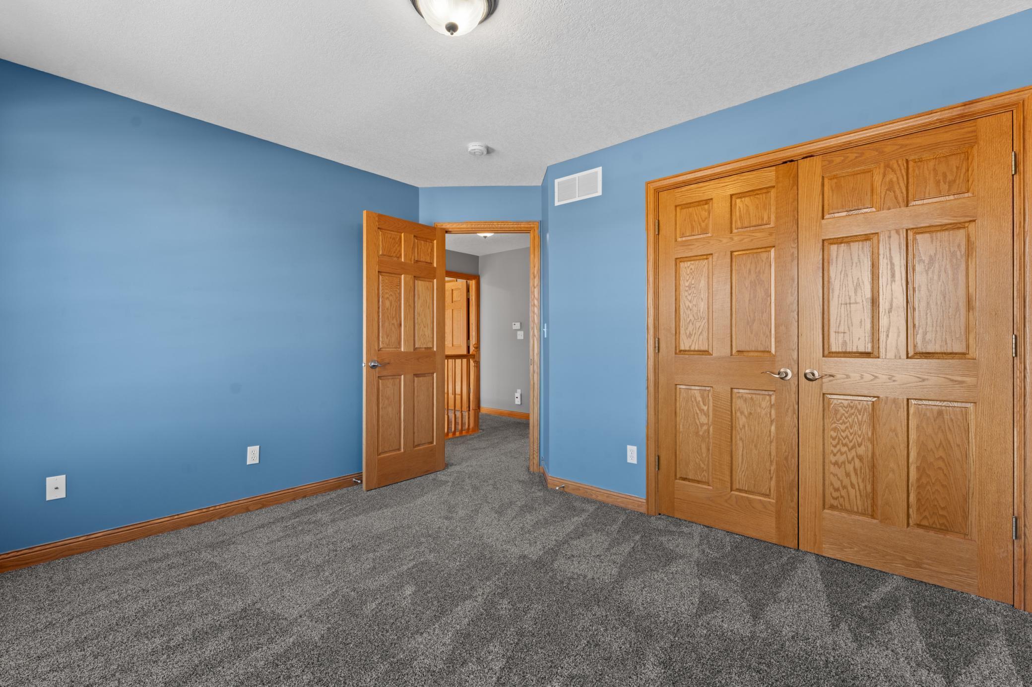 5005 Scenic Oak Drive Southwest Rochester, MN 55902 - Photo 21 of 34