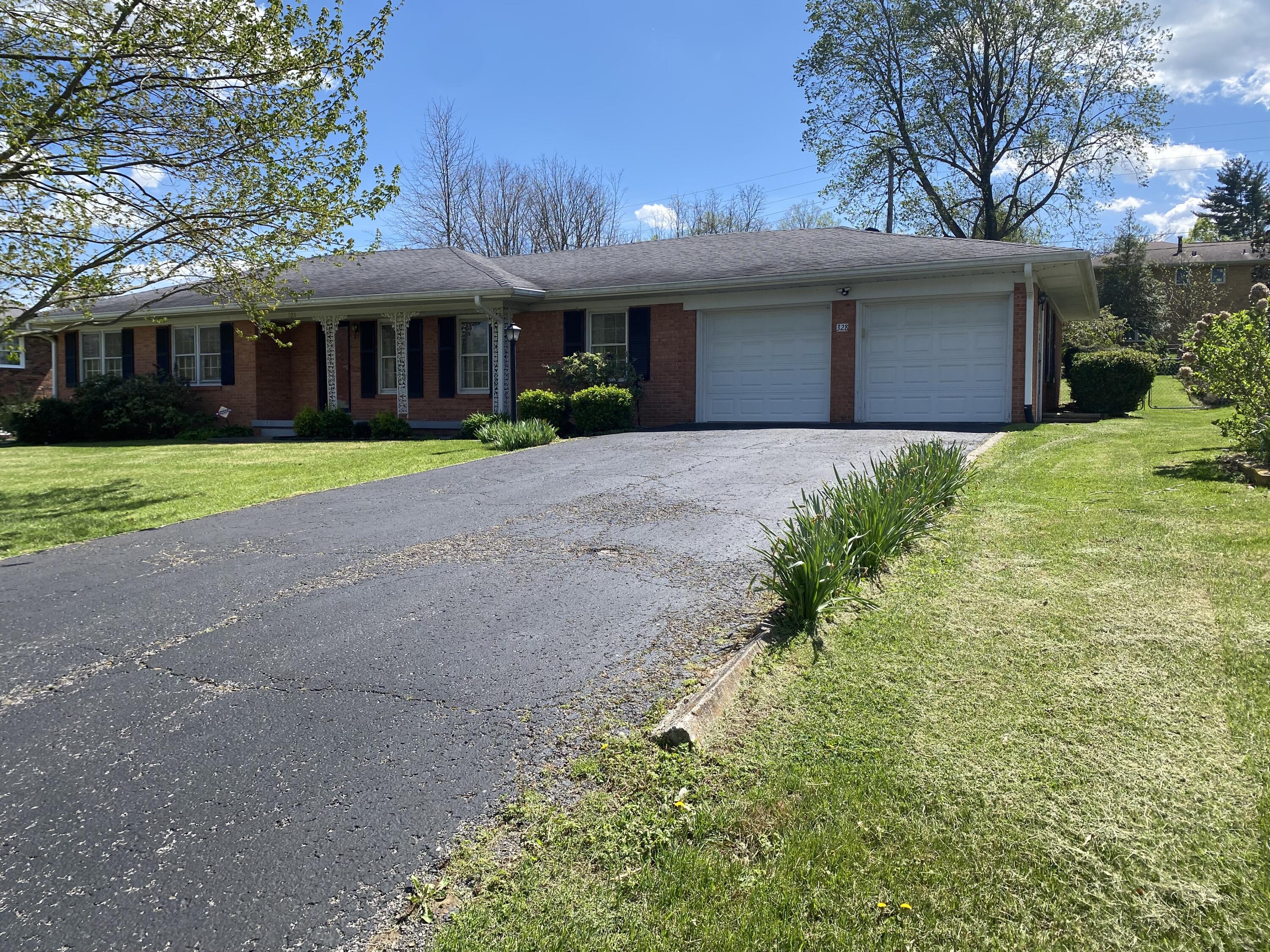 328 Springhill Road Danville, KY 40422 - Photo 12 of 12 IMG_4955