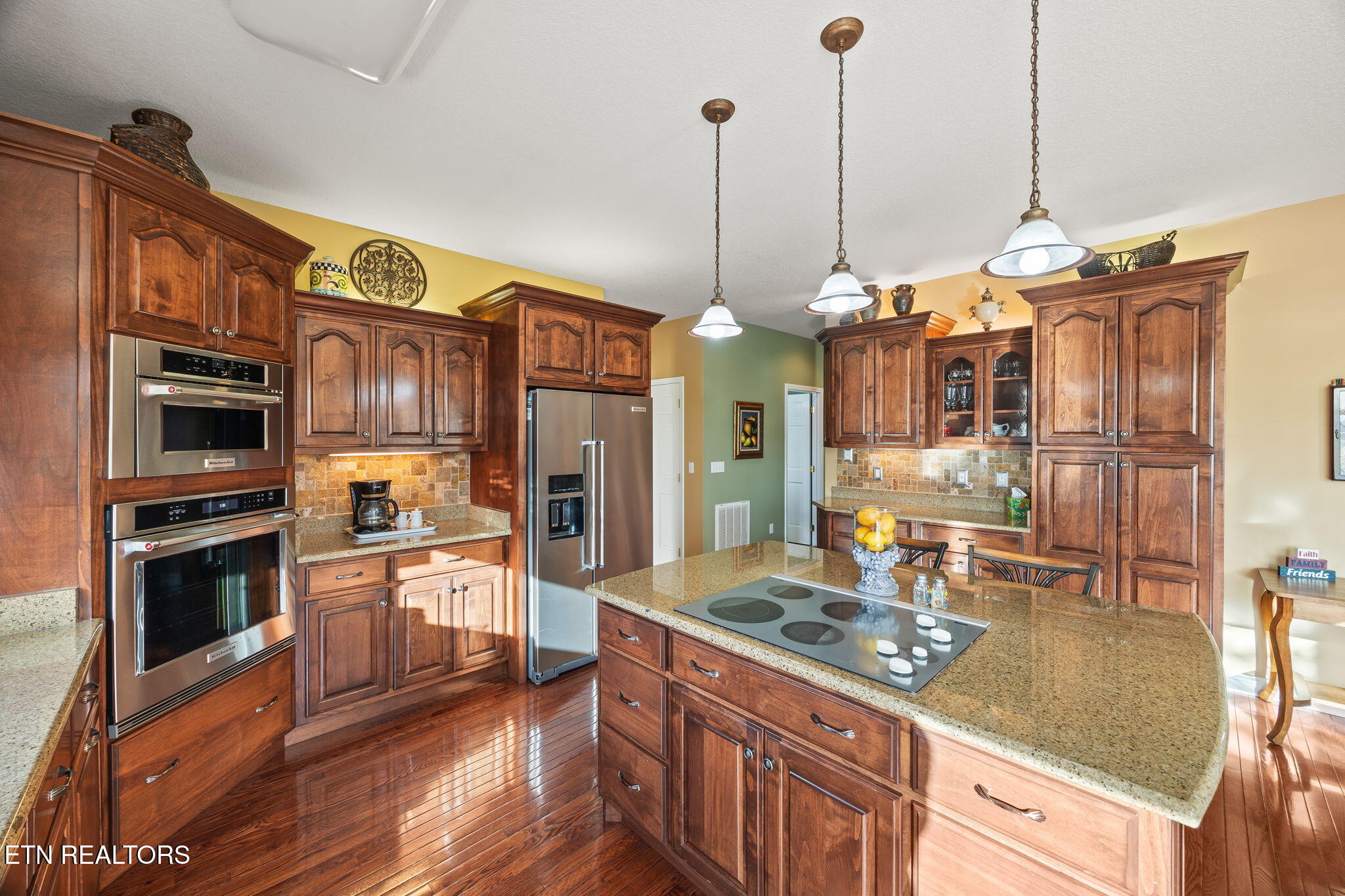 135 Austin Lane Deer Lodge, TN 37726 - Photo 20 of 57 Kitchen