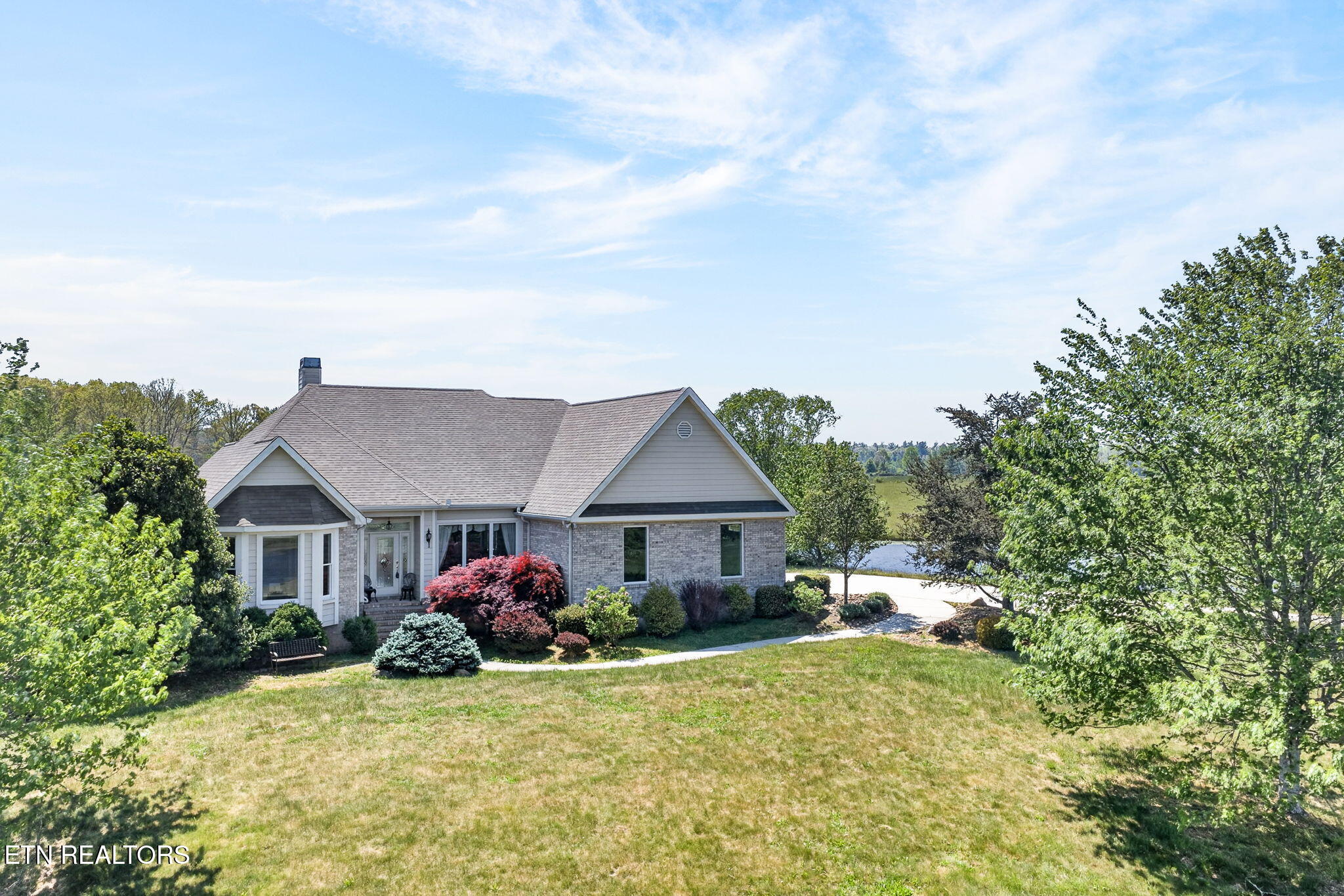 135 Austin Lane Deer Lodge, TN 37726 - Photo 2 of 60 Front of House