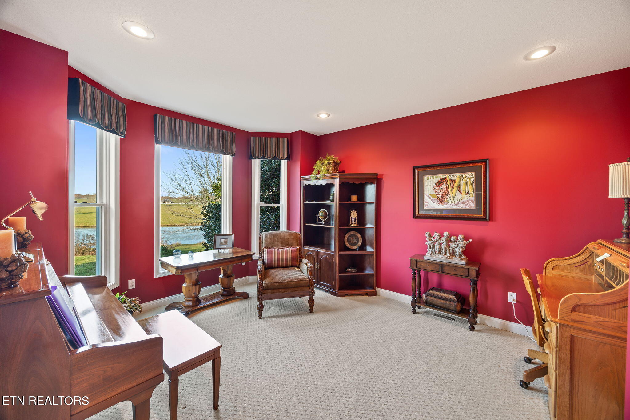 135 Austin Lane Deer Lodge, TN 37726 - Photo 23 of 57 Office