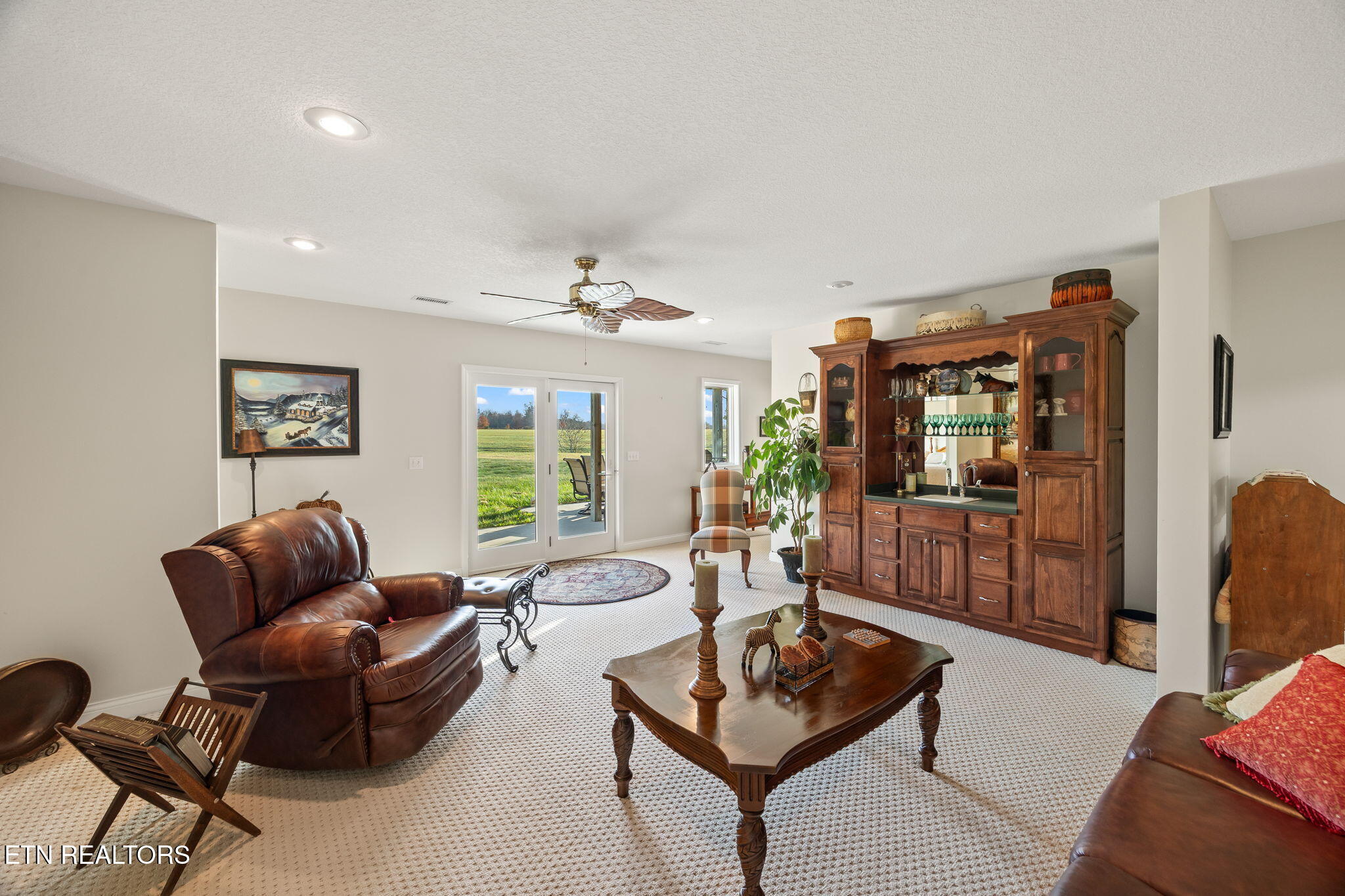 135 Austin Lane Deer Lodge, TN 37726 - Photo 34 of 57 Downstairs Living Room