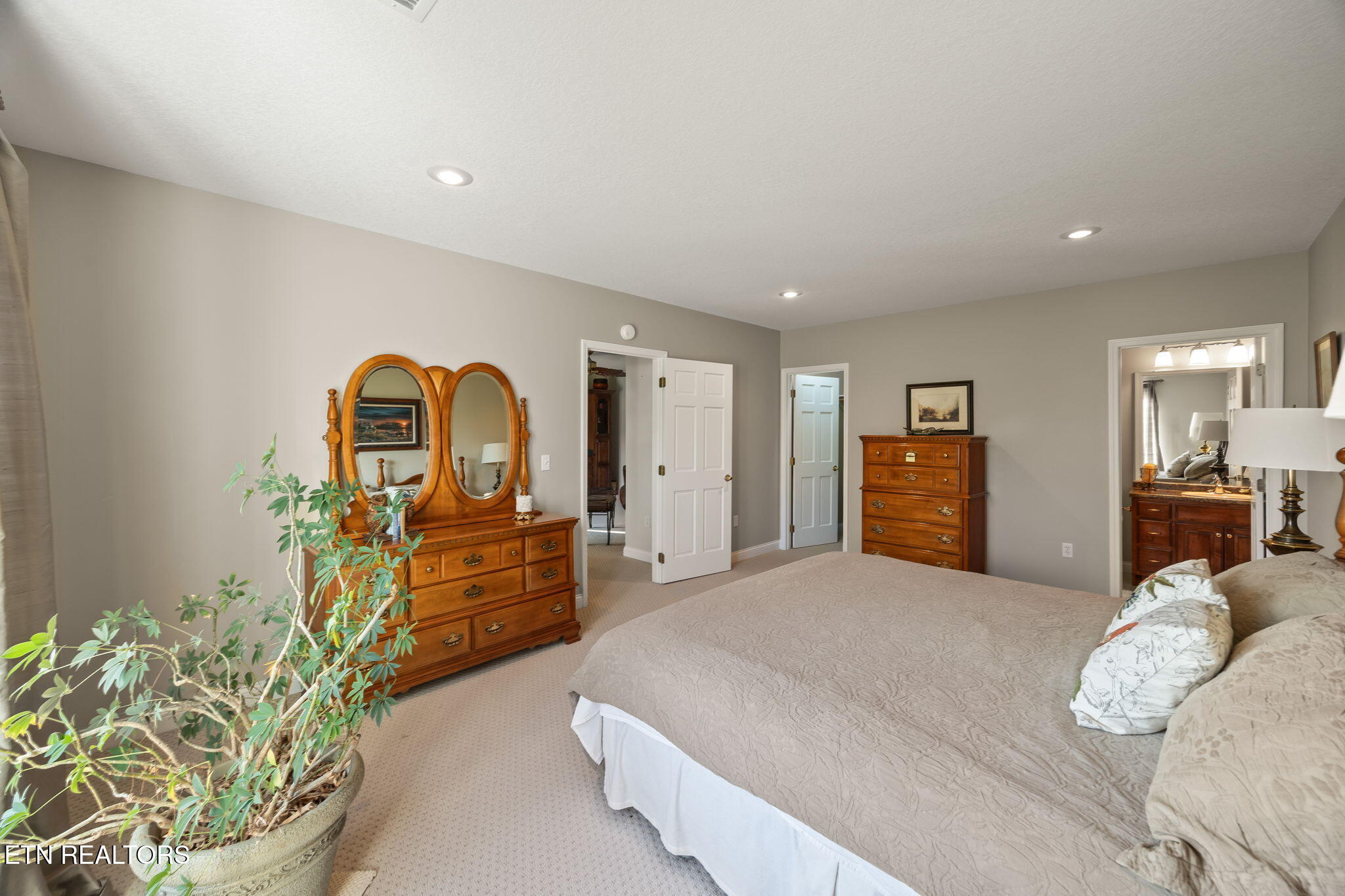 135 Austin Lane Deer Lodge, TN 37726 - Photo 36 of 57 Bedroom 2