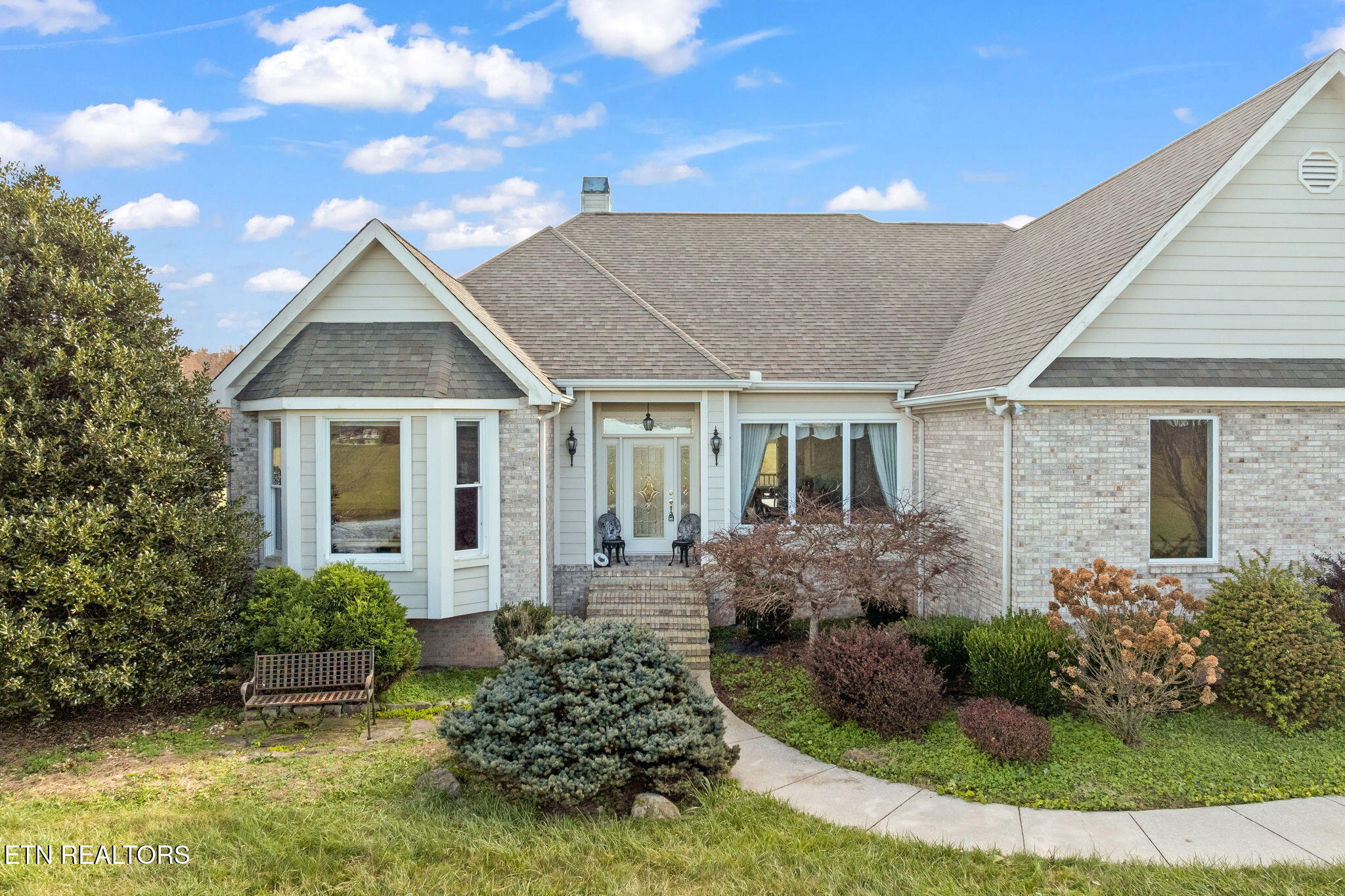 135 Austin Lane Deer Lodge, TN 37726 - Photo 4 of 57 Front of House