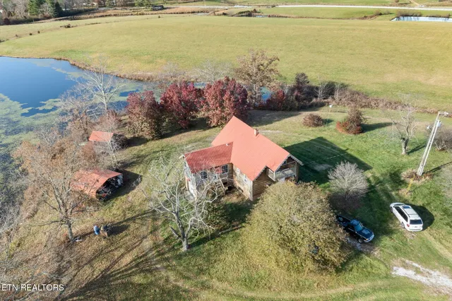 $1,695,000 | 135 Austin Lane, Deer Lodge, TN 37726