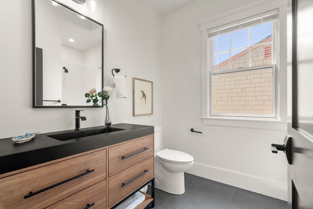 57-59 Highland Road, Unit 59 Brookline, MA 02445 - Photo 18 of 29