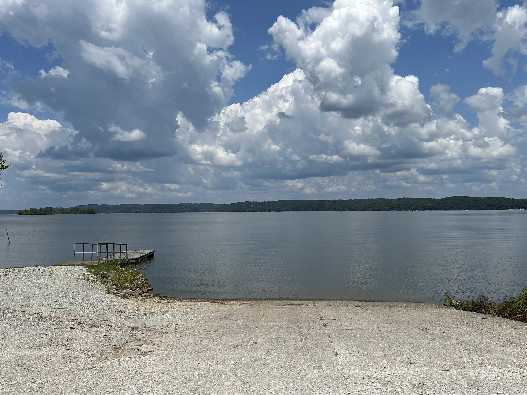 885 Sandys Camp Road Big Sandy, TN 38221 - Photo 22 of 22 a backyard of a house