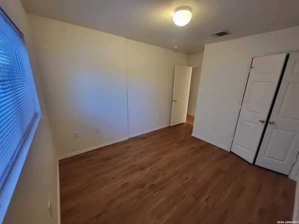 $1,100 | 8015 Maverick Climb, San Antonio, TX 78250