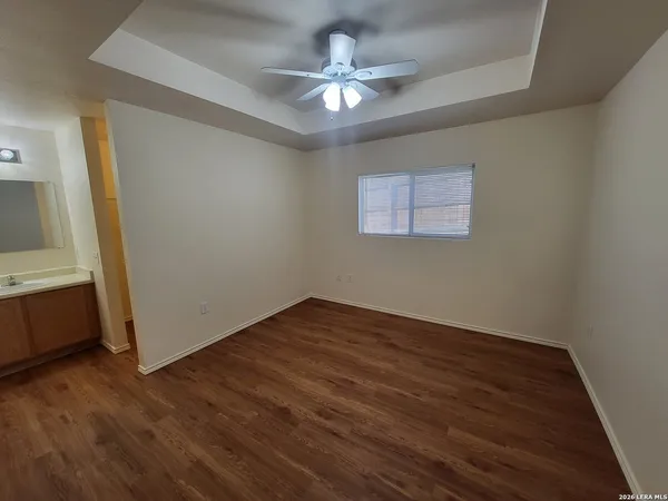 $1,100 | 8015 Maverick Climb, San Antonio, TX 78250