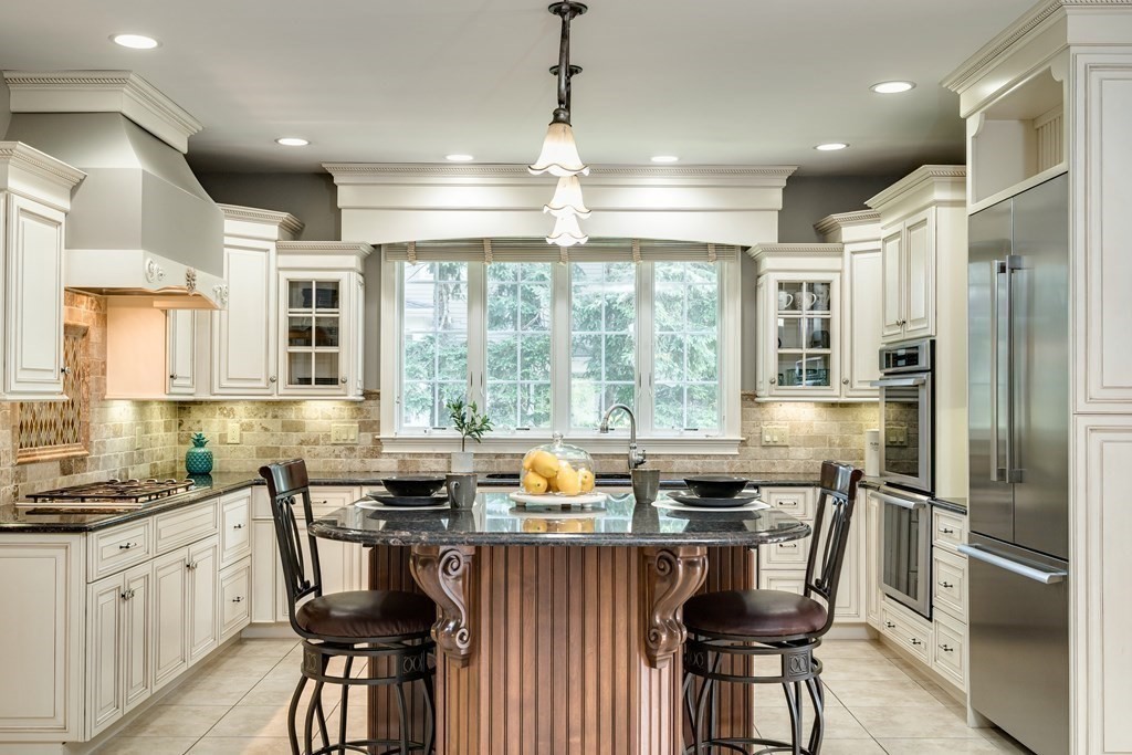 68 Fletcher Road Bedford, MA 01730 - Photo 11 of 41 Gallery Image 11