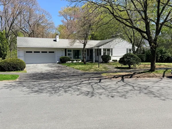 $3,800 | 28 Robinhood Road, Natick, MA 01760
