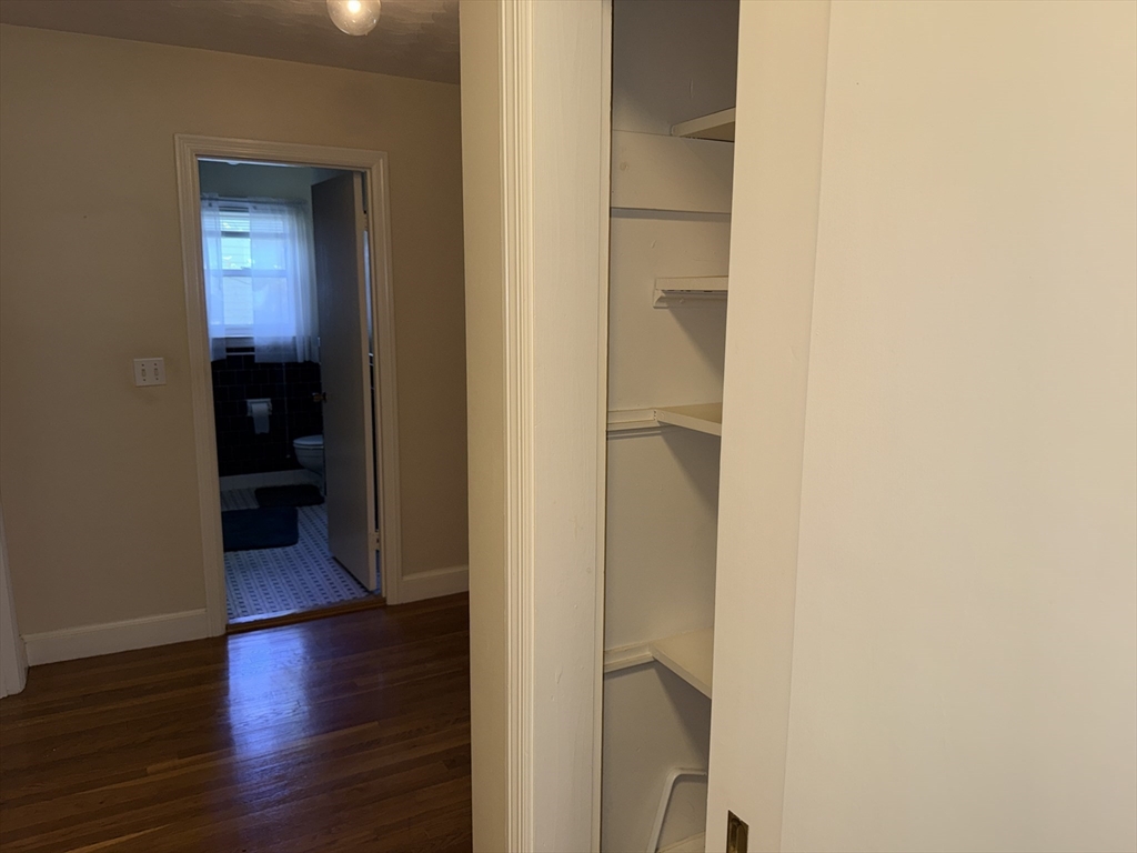 28 Robinhood Road Natick, MA 01760 - Photo 25 of 28