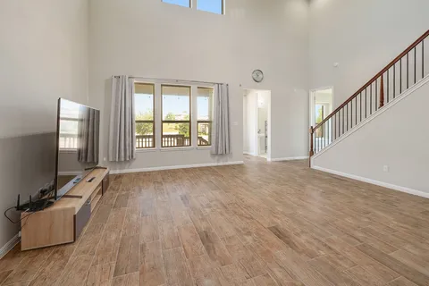 $525,000 | 1136 Almeria Bend, Leander, TX 78641