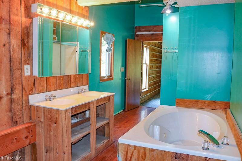 5258 Ferguson Road Liberty, NC 27298 - Photo 18 of 28