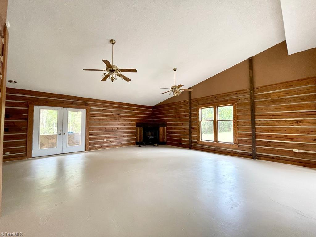 5258 Ferguson Road Liberty, NC 27298 - Photo 10 of 28