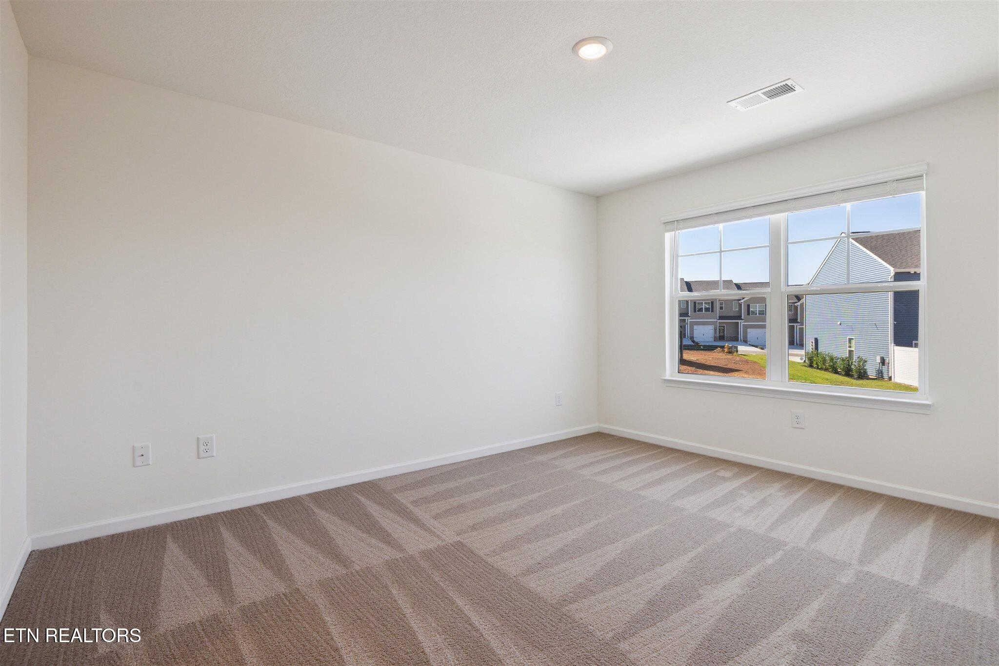 116 Jace Way Kodak, TN 37764 - Photo 12 of 21 052-116_12