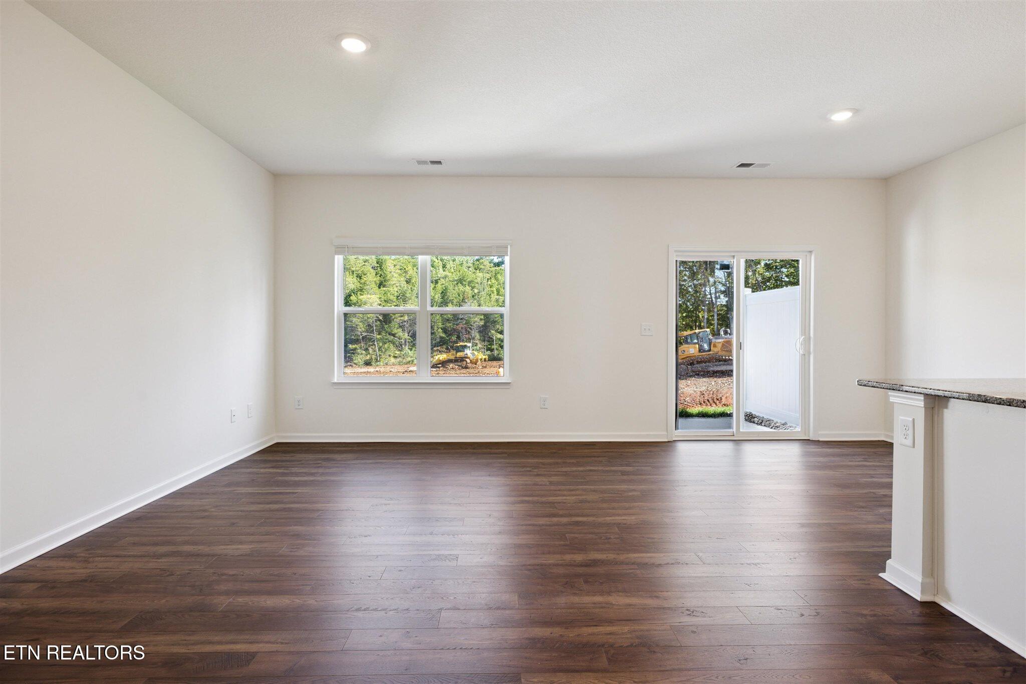 116 Jace Way Kodak, TN 37764 - Photo 3 of 21 043-116_3