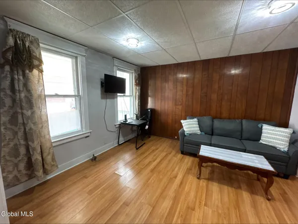 $209,900 | 1341 7th Avenue, Schenectady, NY 12303