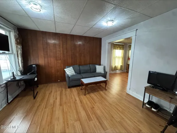 $209,900 | 1341 7th Avenue, Schenectady, NY 12303