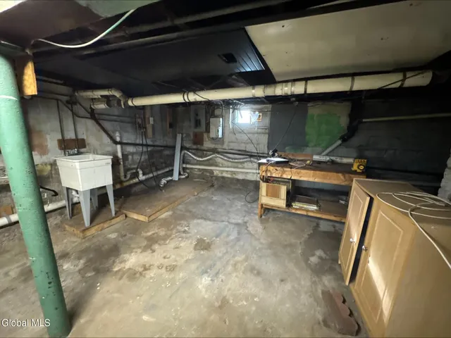 $219,900 | 1341 7th Avenue, Schenectady, NY 12303