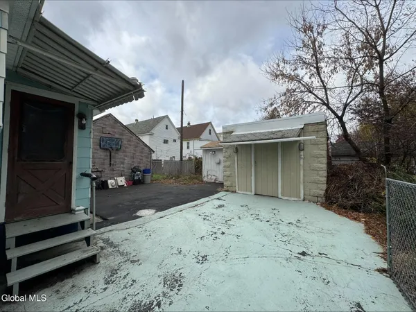 $209,900 | 1341 7th Avenue, Schenectady, NY 12303