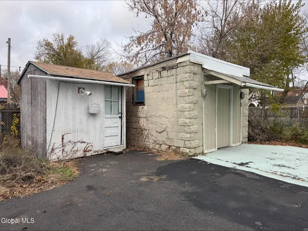 $209,900 | 1341 7th Avenue, Schenectady, NY 12303