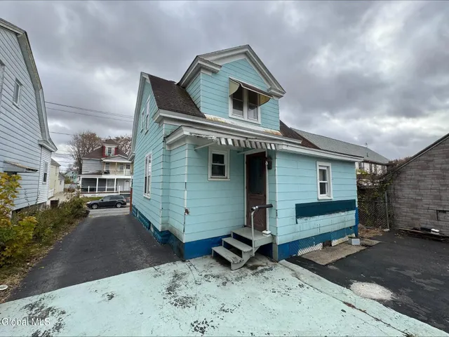 $219,900 | 1341 7th Avenue, Schenectady, NY 12303