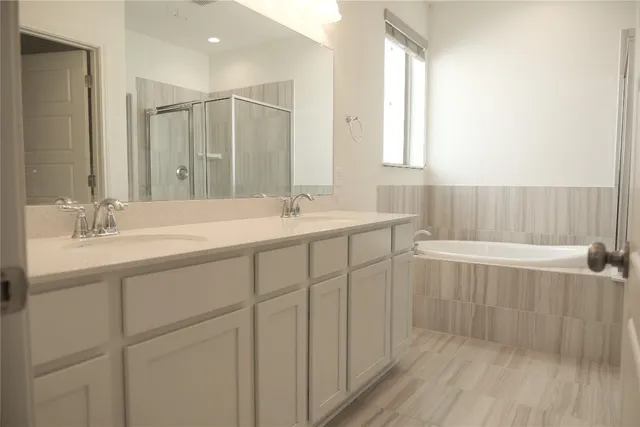 $2,100 | 11720 Reindeer Drive, Austin, TX 78754