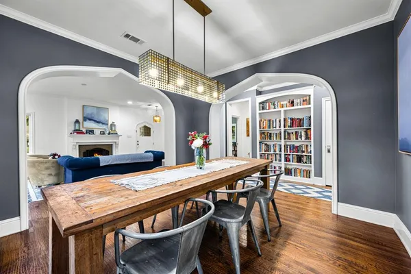 $1,799,000 | 5338 Mercedes Avenue, Dallas, TX 75206