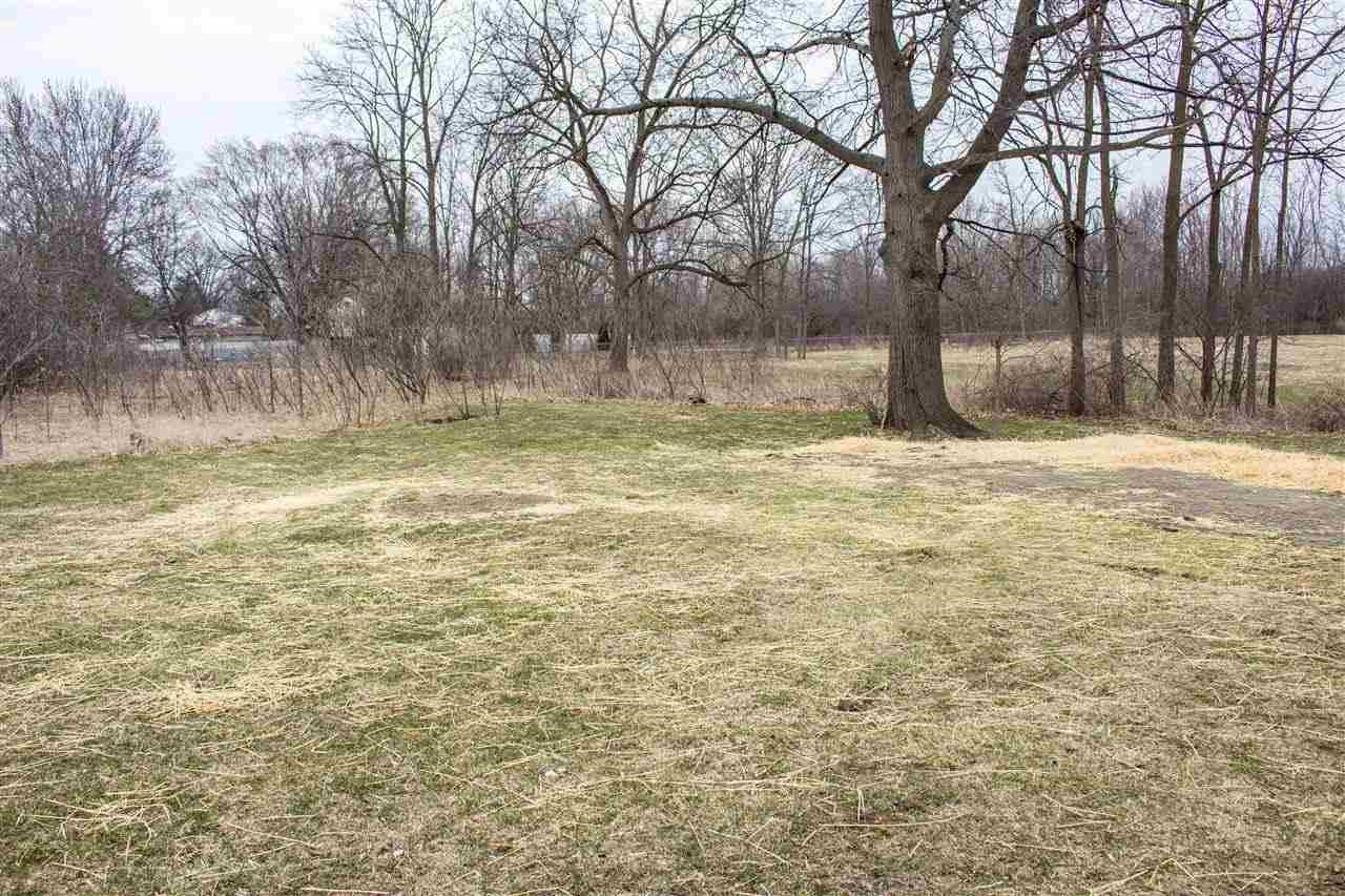 5095 Fenton Road Flint, MI 48507 - Photo 15 of 15 21435232-14.JPG