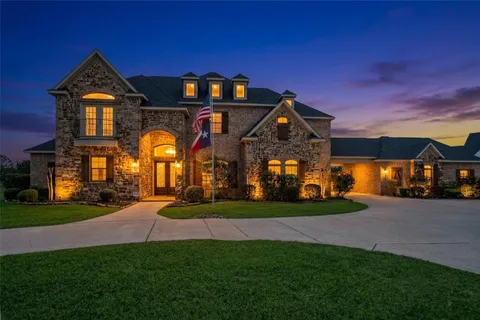 $1,200,000 | 32510 Tall Oaks Way, Magnolia, TX 77354