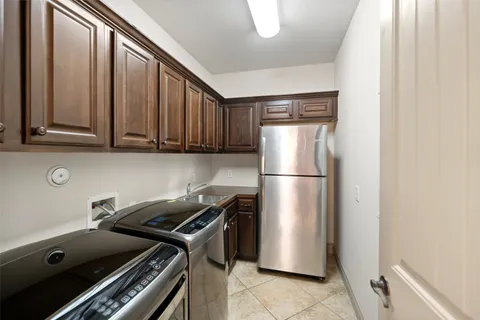 $1,200,000 | 32510 Tall Oaks Way, Magnolia, TX 77354