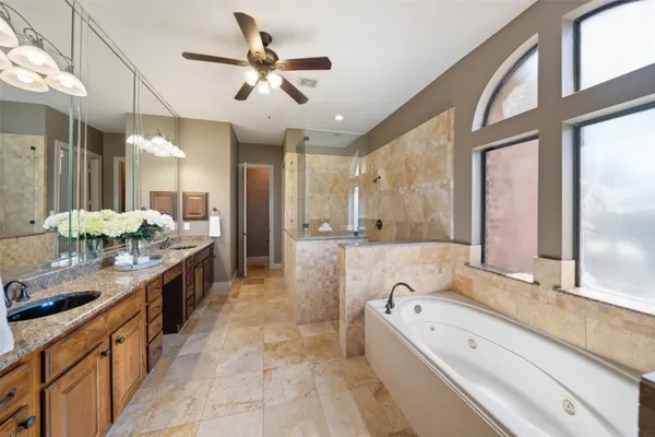 $1,200,000 | 32510 Tall Oaks Way, Magnolia, TX 77354