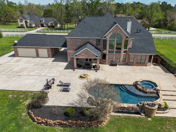 $1,200,000 | 32510 Tall Oaks Way, Magnolia, TX 77354