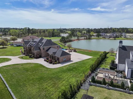 $1,200,000 | 32510 Tall Oaks Way, Magnolia, TX 77354