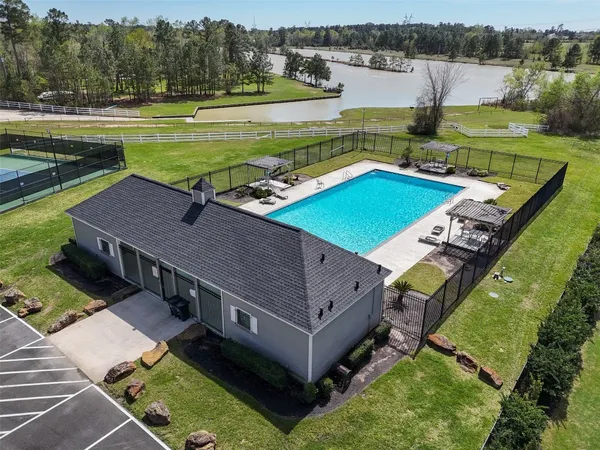 $1,200,000 | 32510 Tall Oaks Way, Magnolia, TX 77354