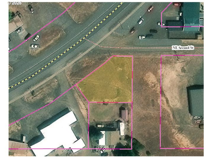 East Broadway Street Goldendale, WA 98620 - Photo 6 of 6 an aerial view of a house