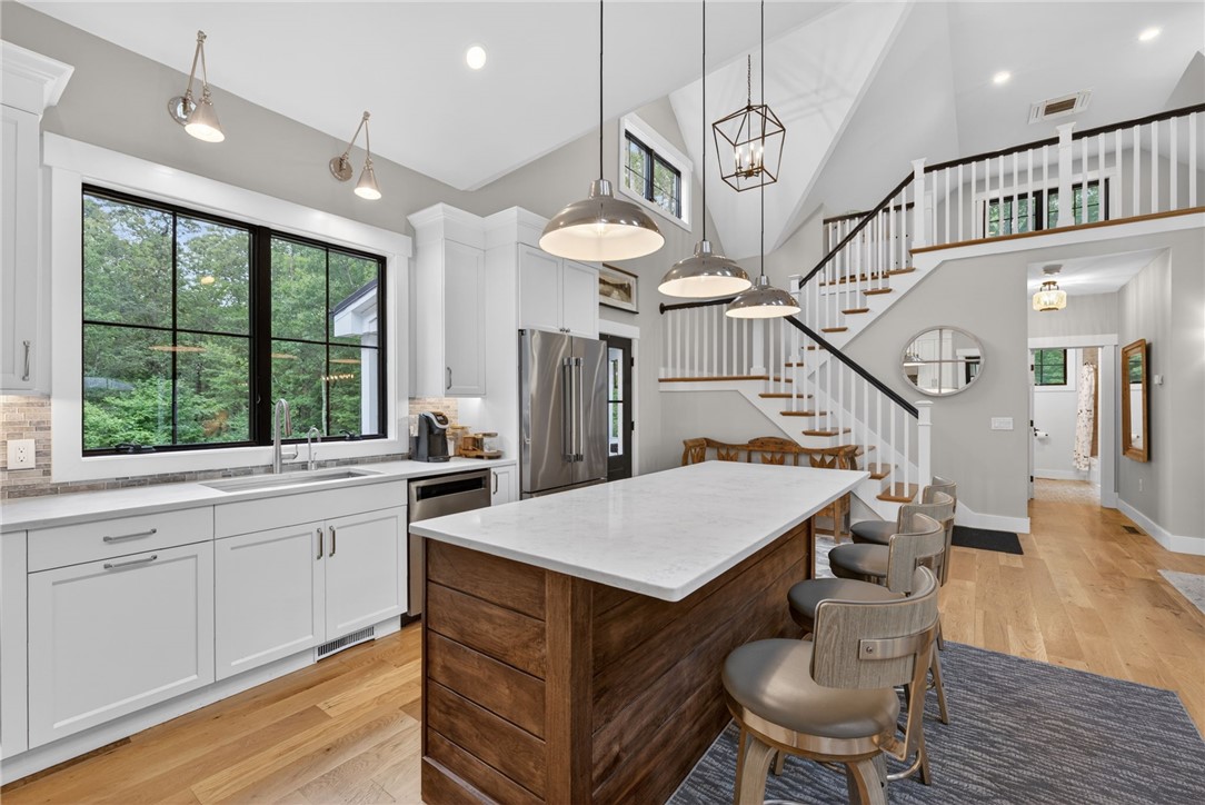 1425 Maple Valley Road Coventry, RI 02827 - Photo 20 of 46