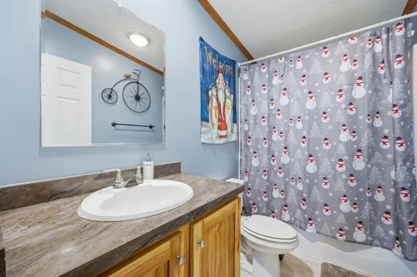 $295,000 | 525 Sand Road, Haverhill, NH 03774