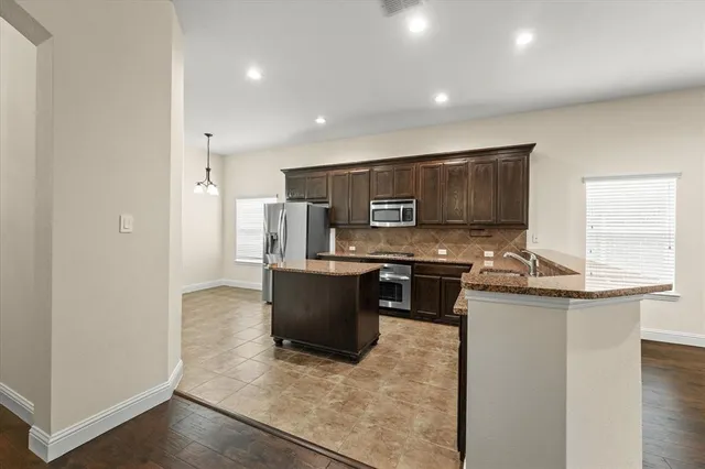 $419,000 | 412 Highland Ridge Drive, Wylie, TX 75098