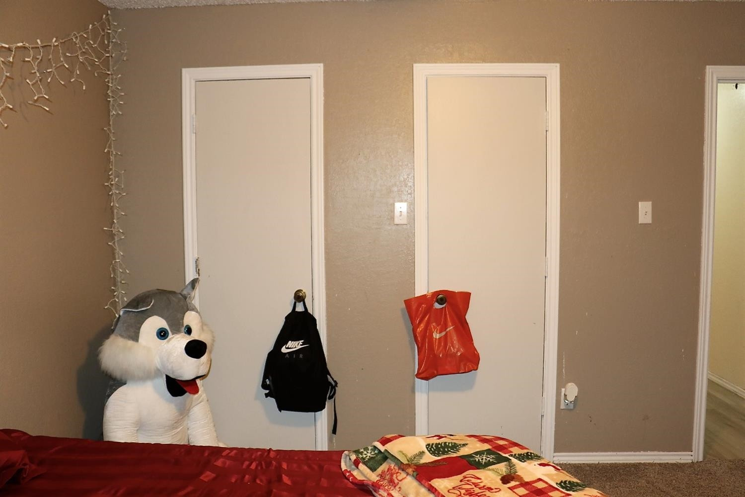 7004 Elkhart Avenue Lubbock, TX 79424 - Photo 26 of 44 a bedroom with a bed and dresser