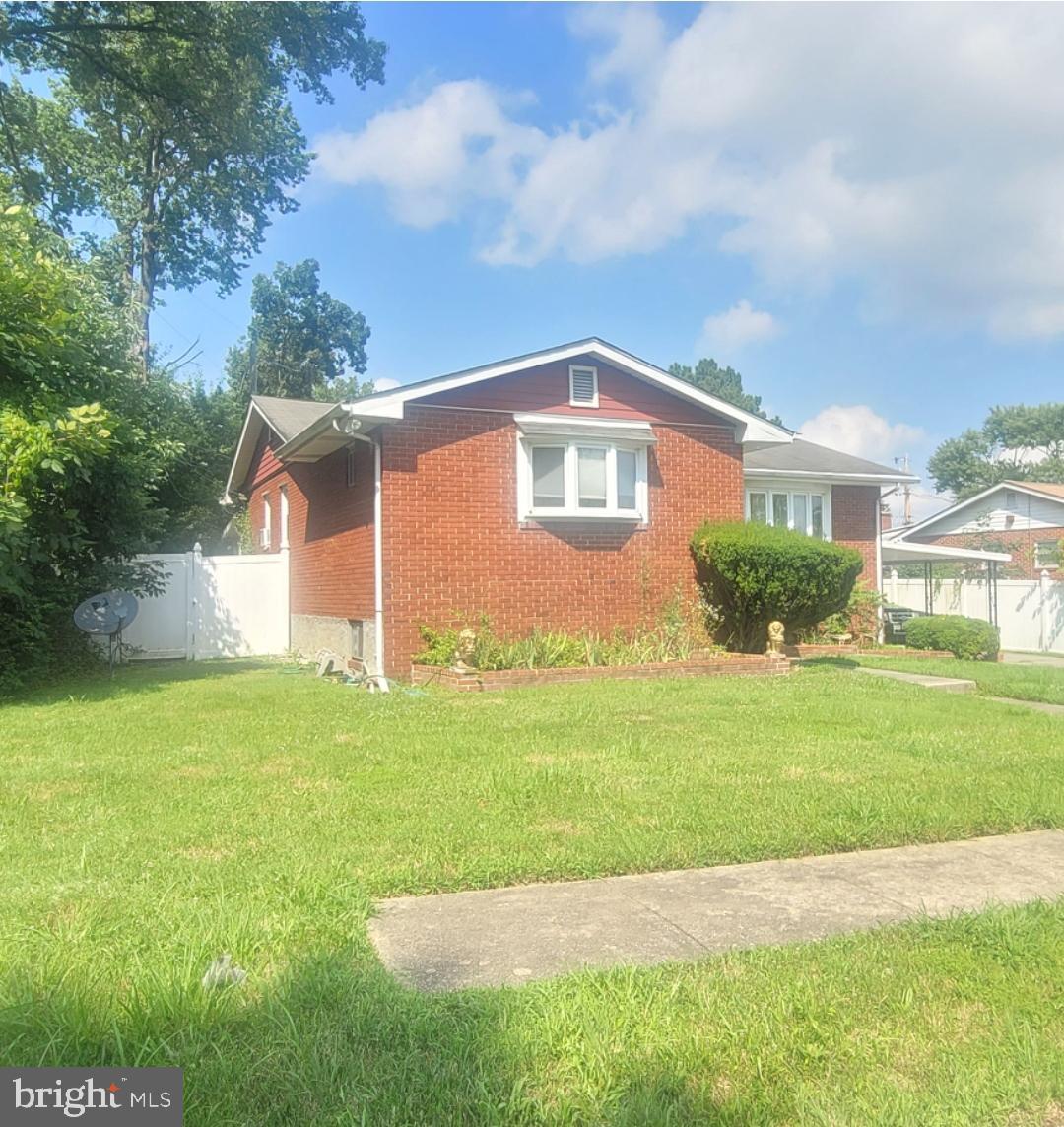 7906 Montwood Road Baltimore, MD 21244 - Photo 3 of 5