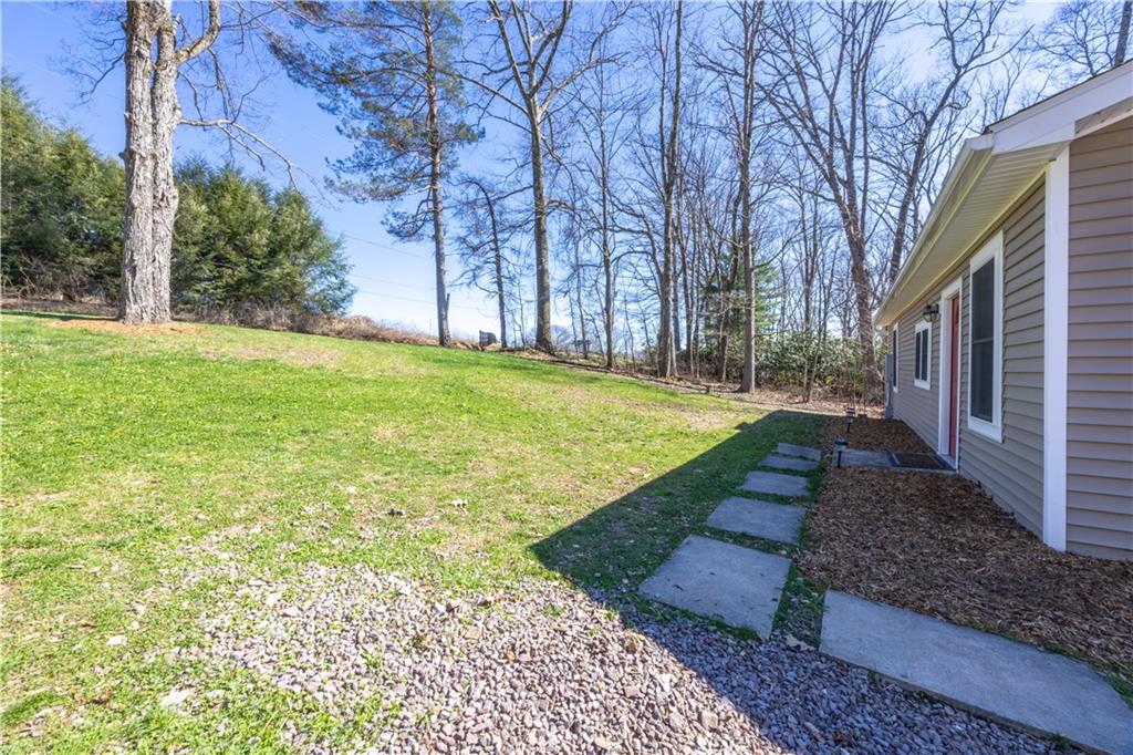 341 Taylor Road Confluence, PA 15424 - Photo 27 of 32