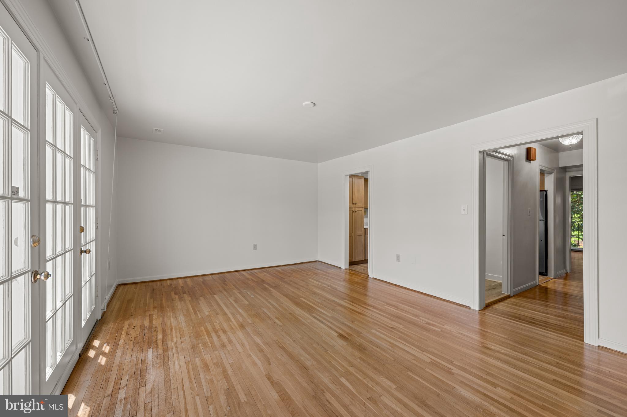 605 H Street Southwest Washington, DC 20024 - Photo 20 of 39