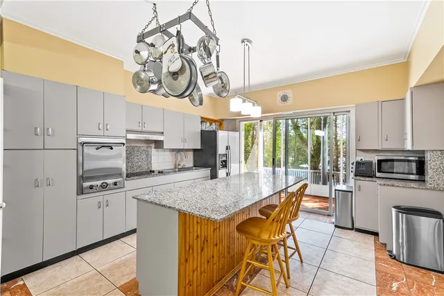 $750,000 | 1189 Plainfield Street, Johnston, RI 02919