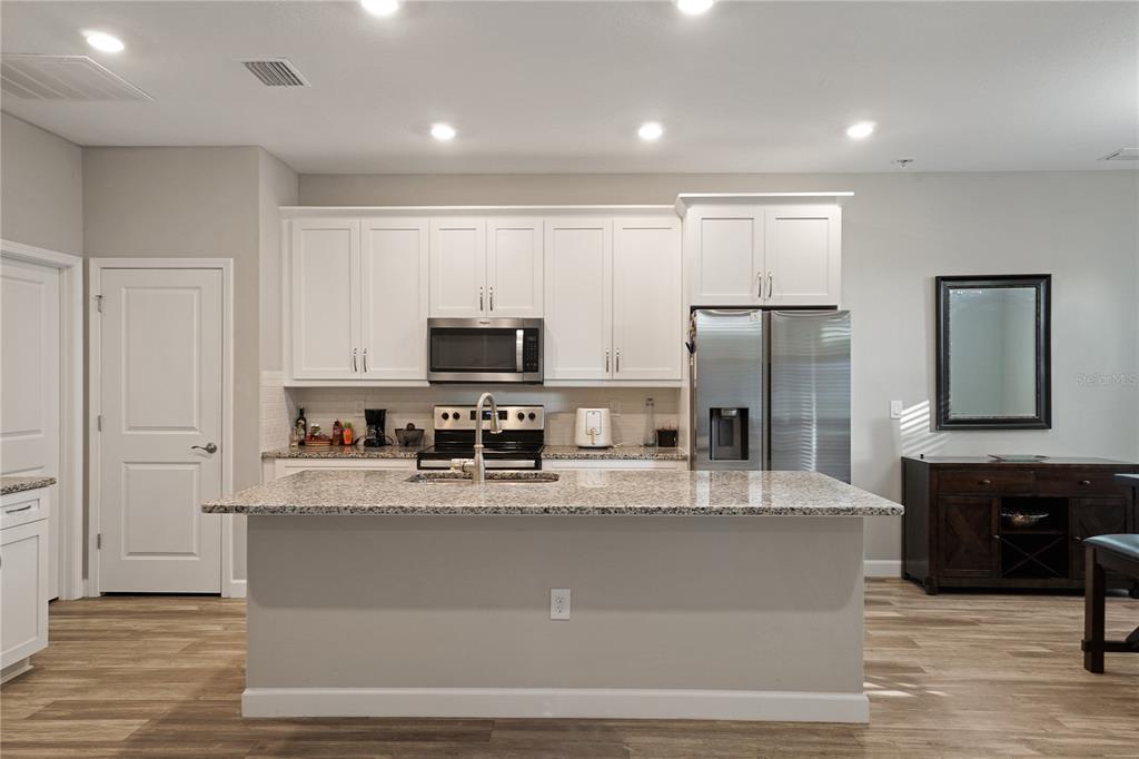 4708 Dail Road Lakeland, FL 33813 - Photo 5 of 29